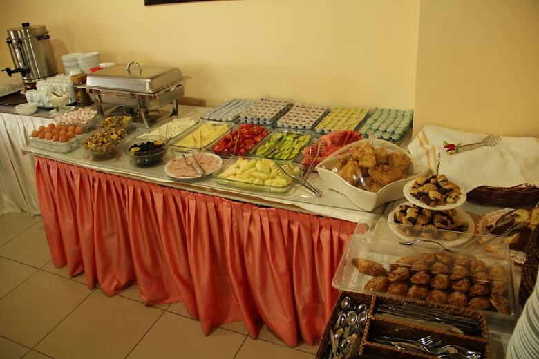Yalcin Hotel