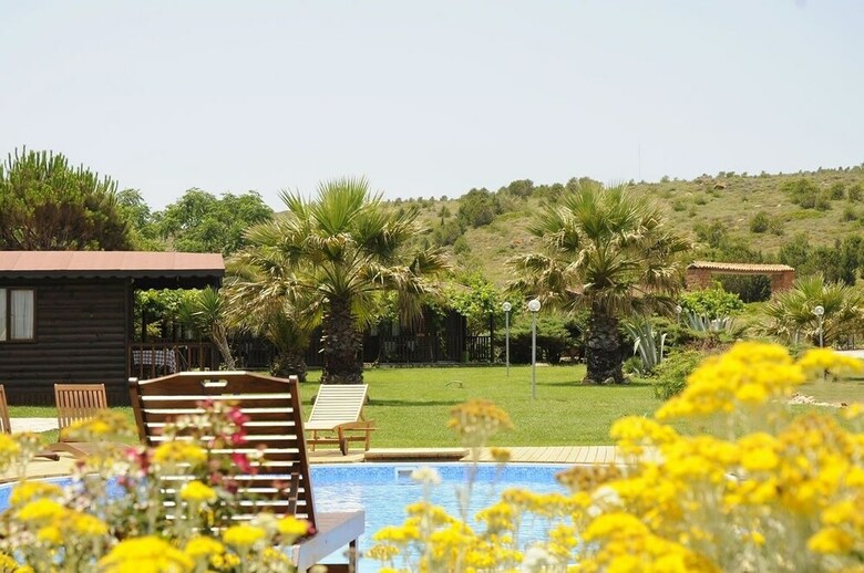 Hotel Ataol Beach & Bungalows