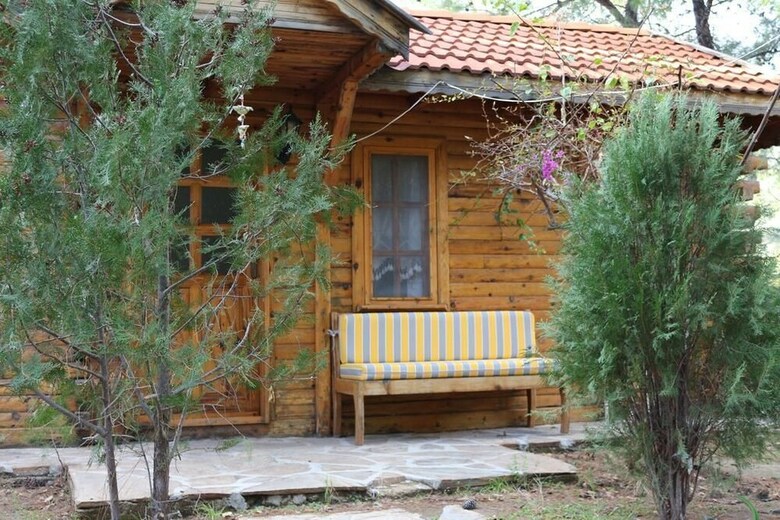 Hotel K?z?lb�k Ah?ap Evleri