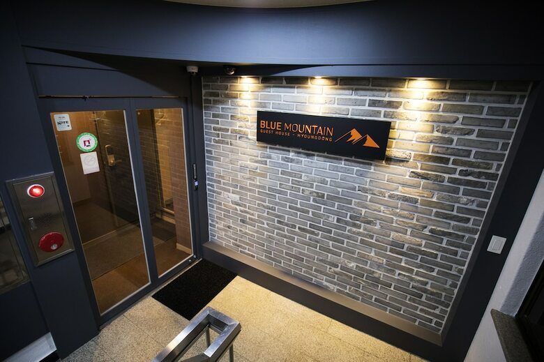 Hotel Blue Mountain Myeongdong
