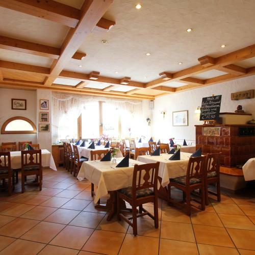 Weinhotel / Gasthaus Zur Sonne