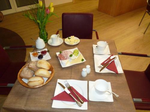 Hostal Cafe Und Pension Blohm