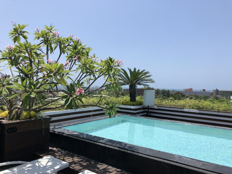 Hotel Imani Suites