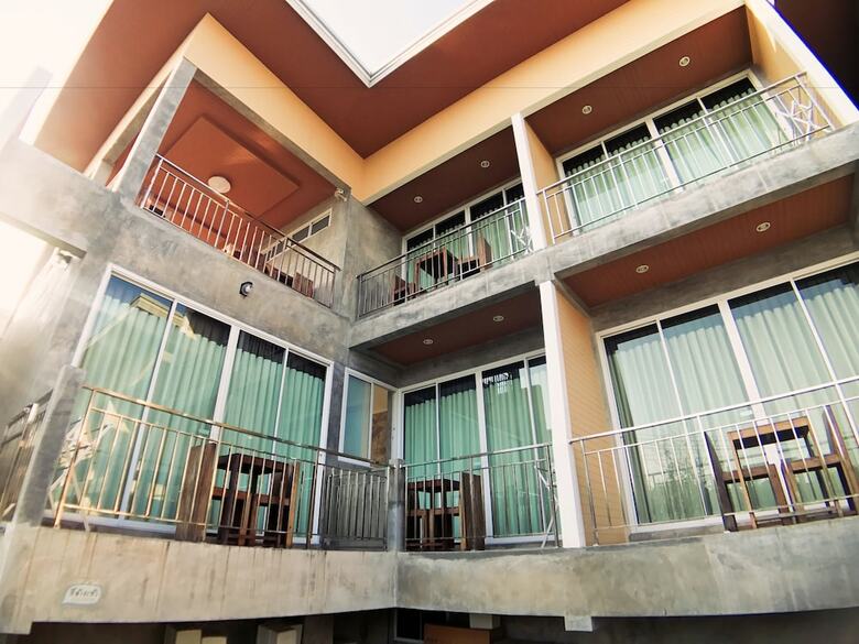 Hotel Check-in Resort Koh Larn