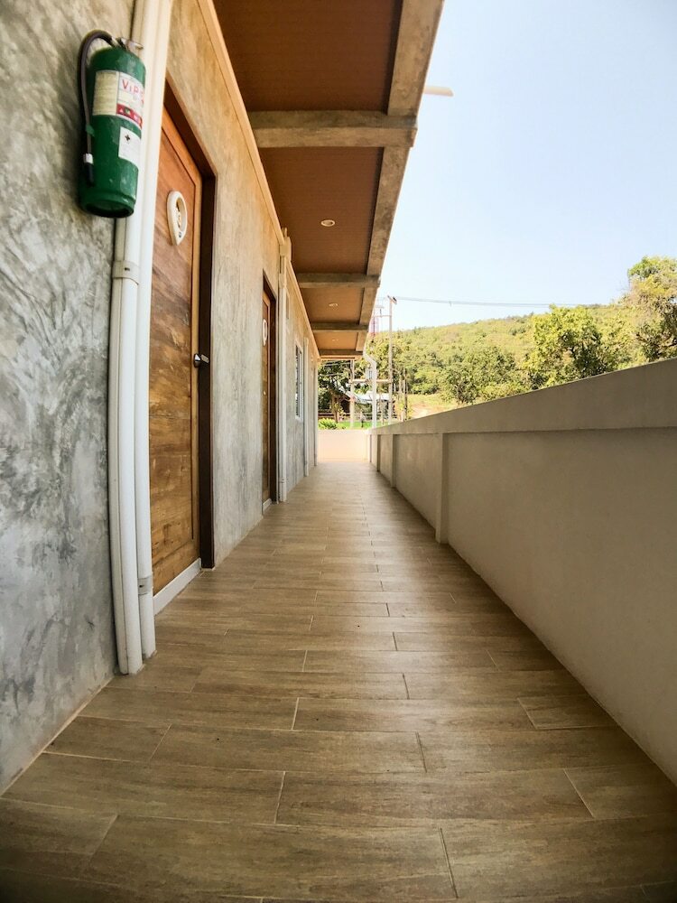 Hotel Check-in Resort Koh Larn