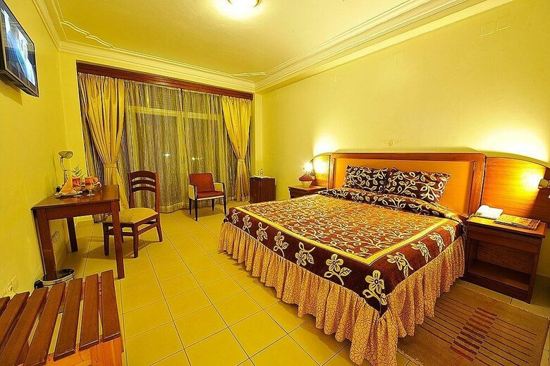 Hotel Chez Lando
