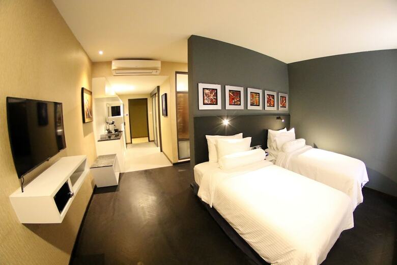 Bedrock Hotel