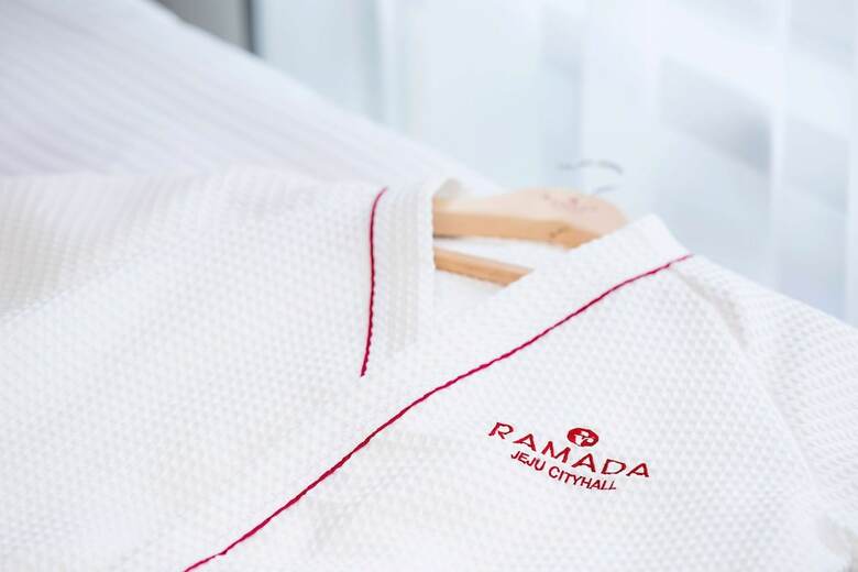 Hotel Ramada Jeju City Hall