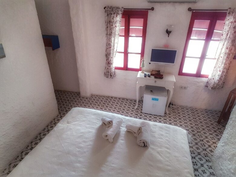 Hotel Afet Han?m Kona?? Ala�at?