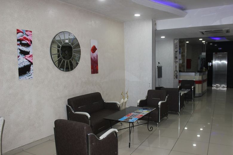 Adana Kucuksaat Hotel