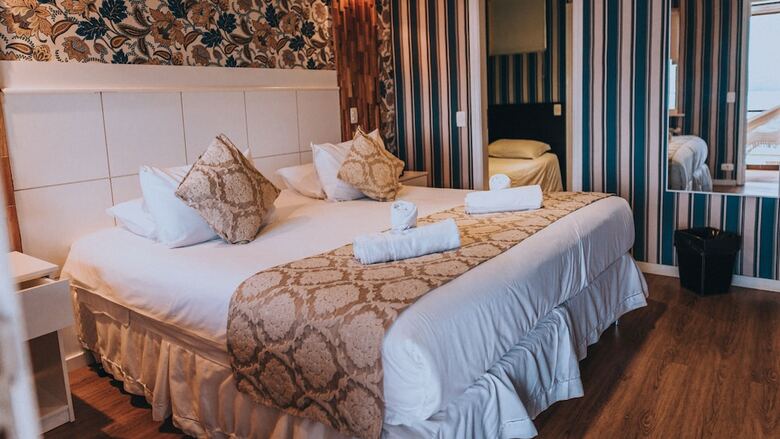 Chris Park Hotel