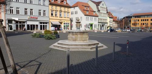 Hostal Adams Bistro Und Pension