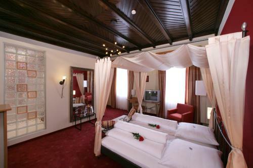 Altstadt-hotel Zieglerbr�u
