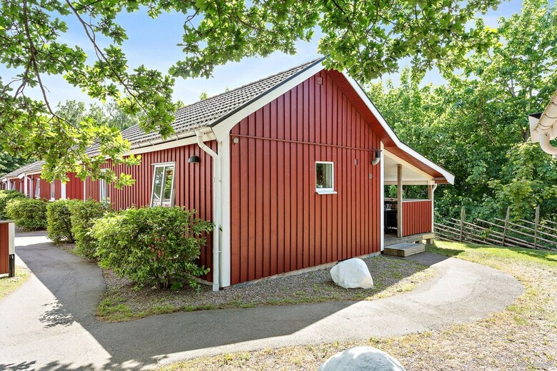 First Camp M�lle