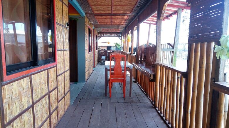 Hostal Rjc Hostel And Karaoke Bar