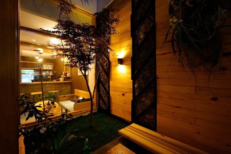 Mille Fleurs Hotel