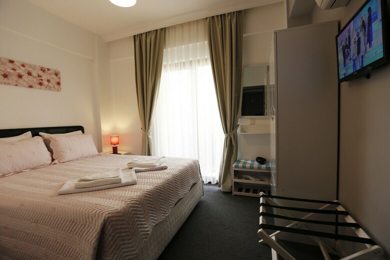 Himm Hotel