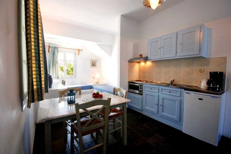 Hotel Kalypso Studios & Apartments