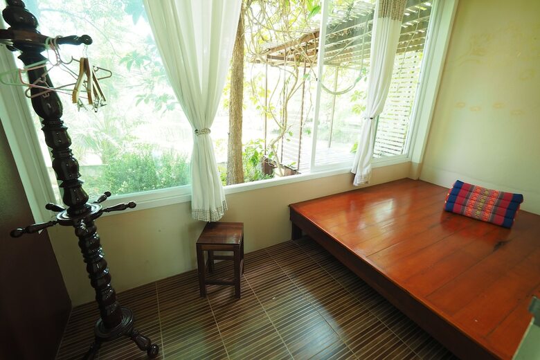 Hotel Baan Suan Resort Juree Punsuk