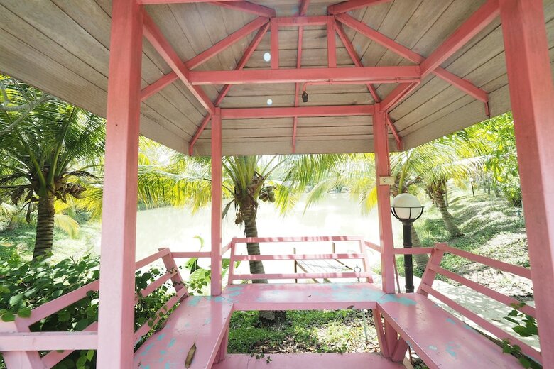 Hotel Baan Suan Resort Juree Punsuk