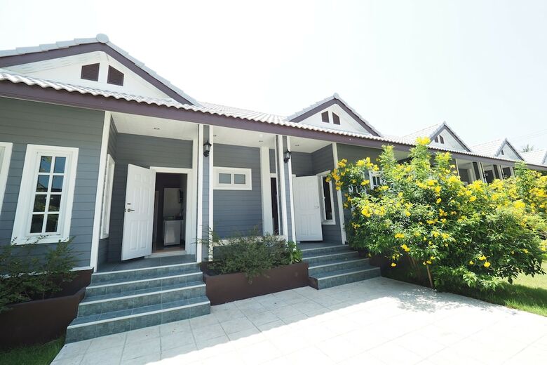 Hotel Baan Suan Resort Juree Punsuk