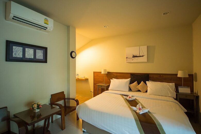 Hotel Baan Sanfan Amphawa