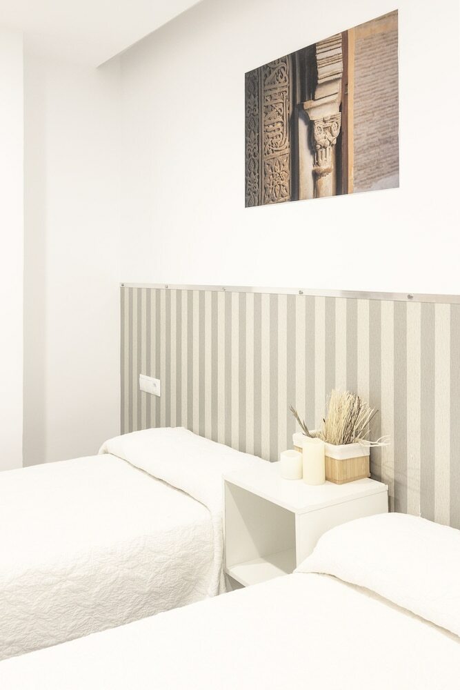 Surtrip Apartamentos - T�rtola II