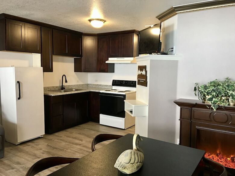Lake View Suites