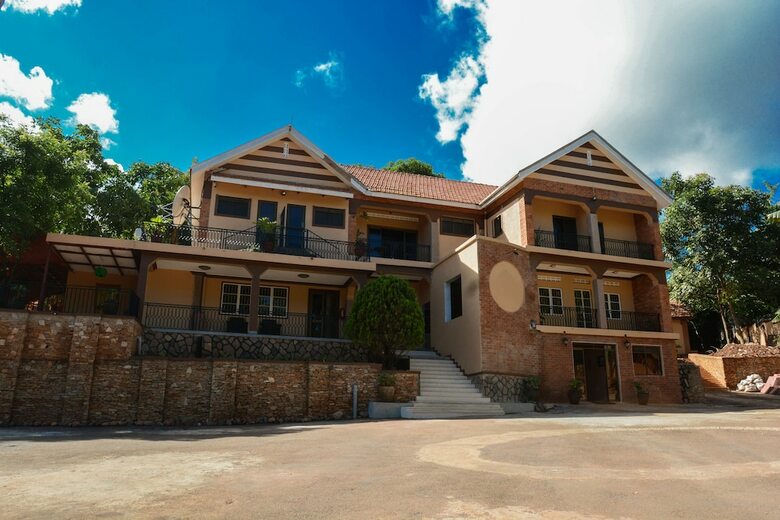 Bed & Breakfast The Explorers Hub