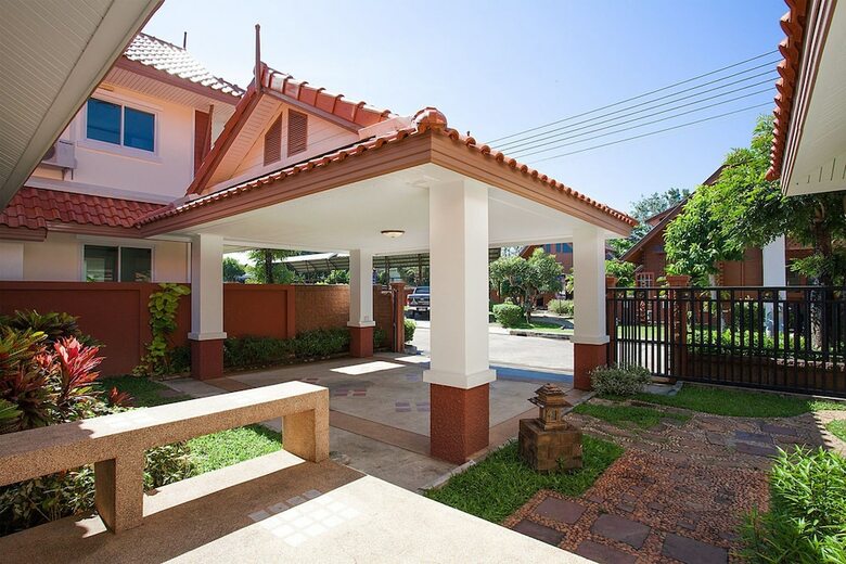 Villa Baan Thai Lanna Pattaya