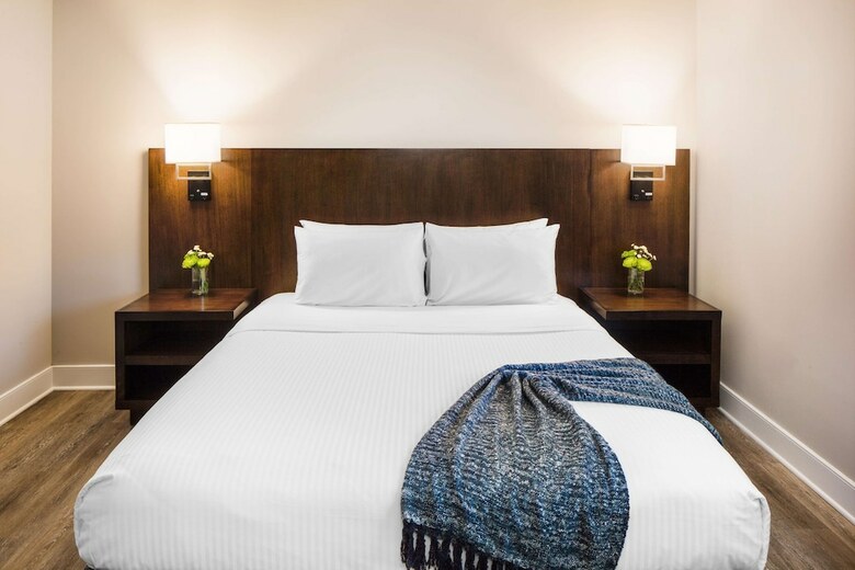 Watt Hotel Rahway, Tapestry Collection By Hilton