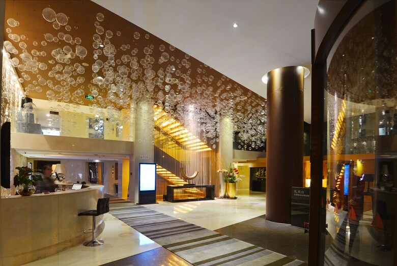 Qingdao Wushengguan Holiday Hotel