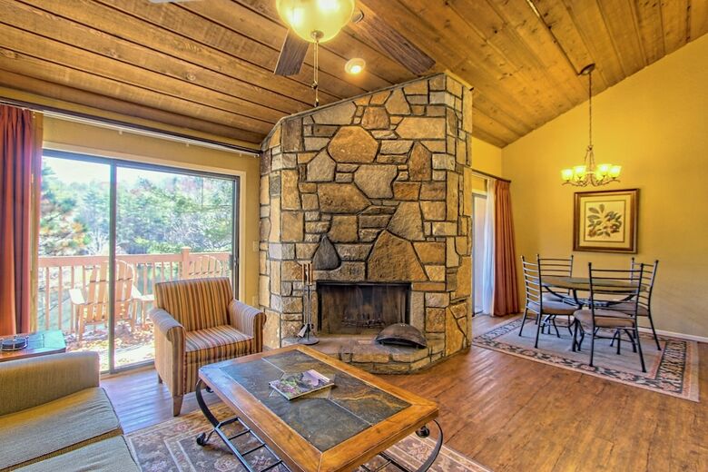 Foxhunt At Sapphire Valley By Capital Vacations