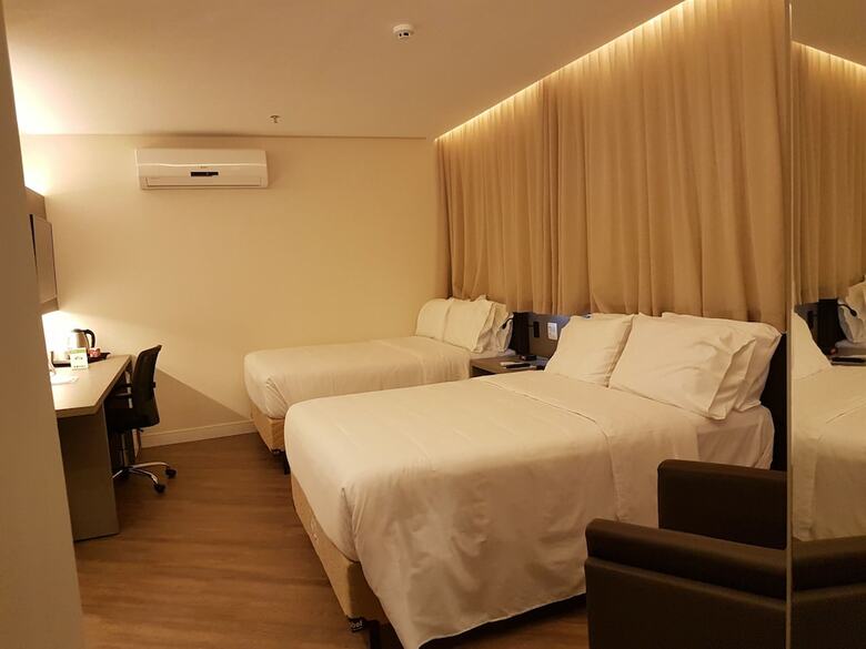 Hotel Holiday Inn Goiania