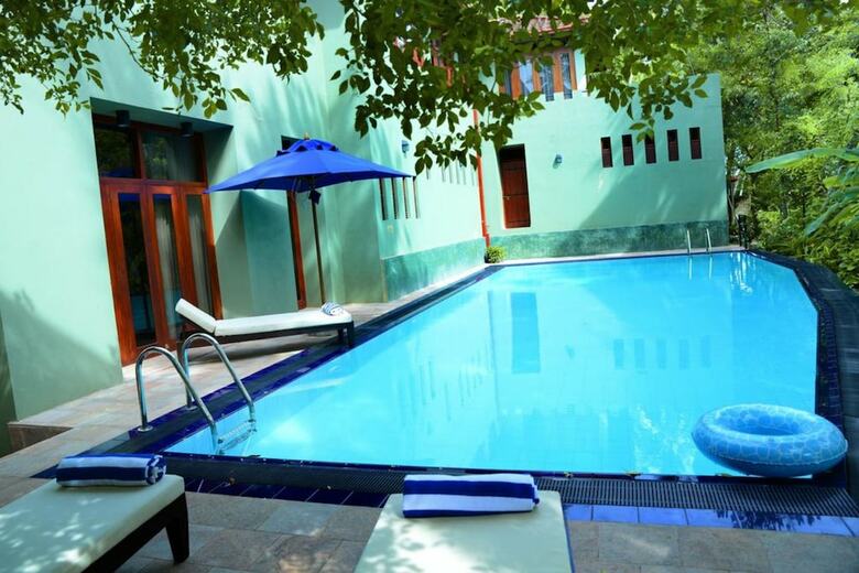 Hotel Tropical Retreat