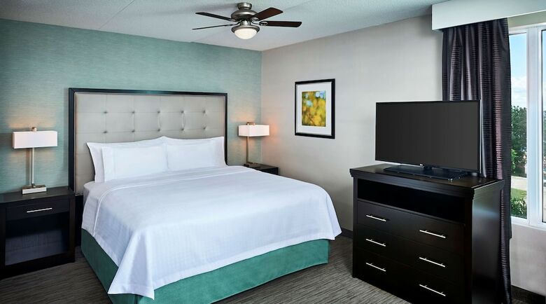 Hotel Homewood Suites By Hilton North Bay