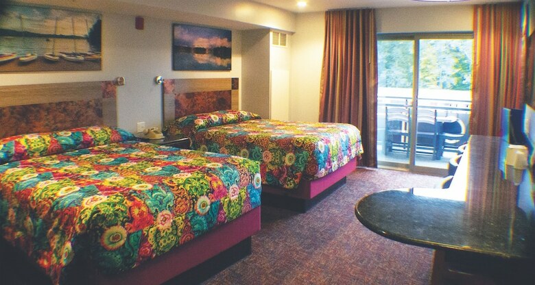 Hotel Surfside On The Lake