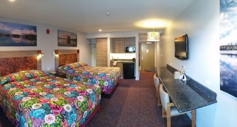 Hotel Surfside On The Lake