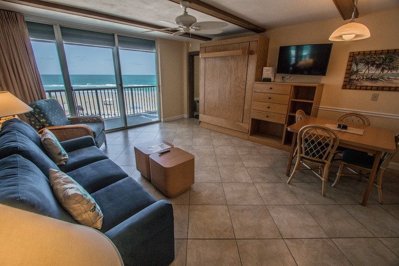 Sea Club IV