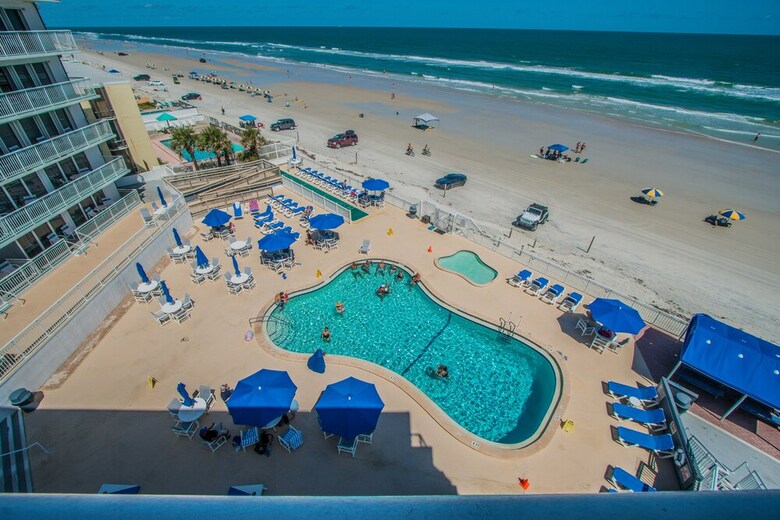 Sea Club IV
