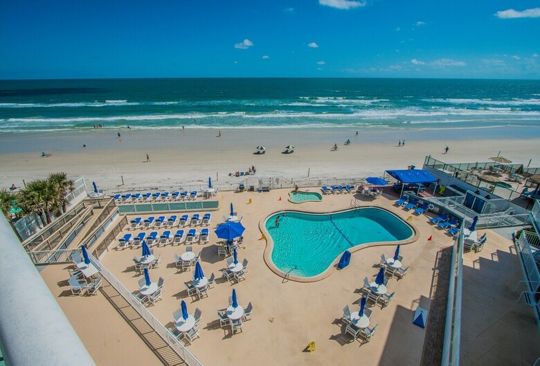 Sea Club IV