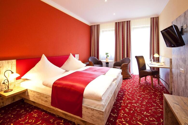 Hotel R�merstadt