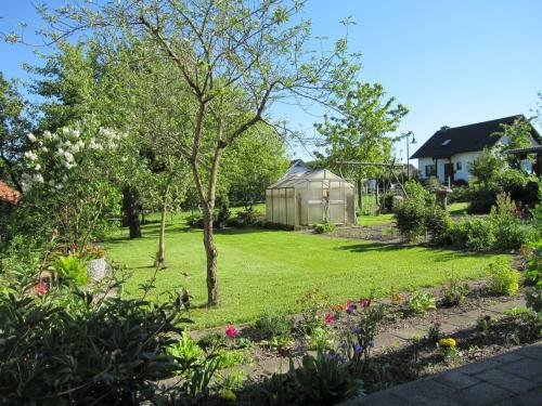 Apartamentos Ferienwohnung Sch�nhense