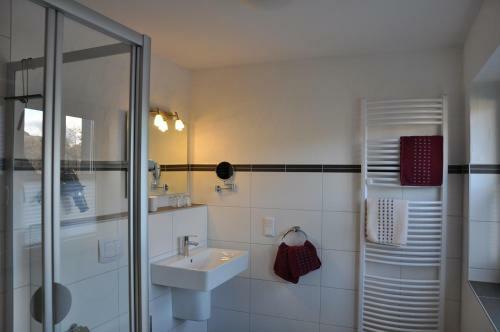 Hostal Pension Haus Am Rothen Berg