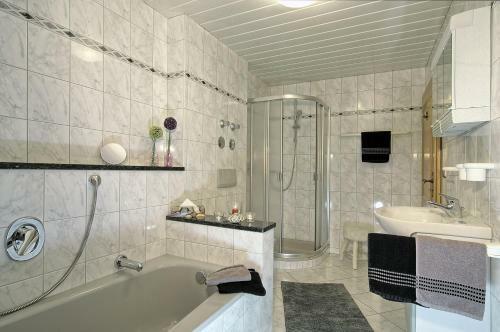 Apartamento Ferienwohnungen Gr�nsteineck
