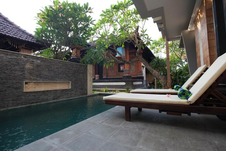 Bed & Breakfast Kubu Munggu Homestay