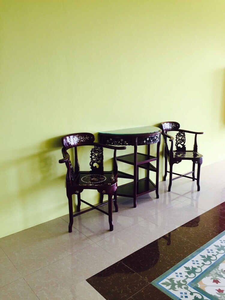 Phuket Chinoinn Hotel
