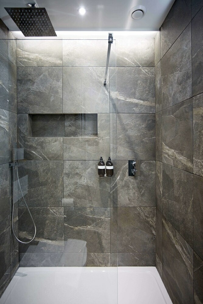 Hideout Apartment Hotel