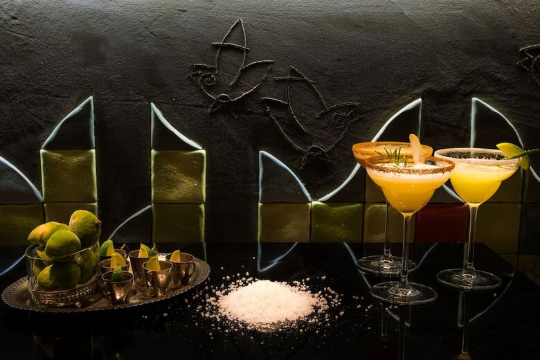 Tuvana Hotel - Special Class