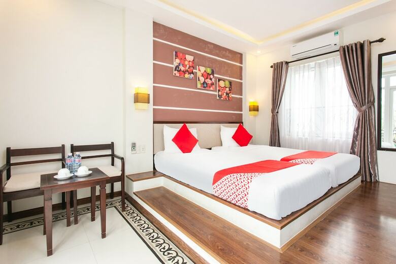 Hotel Oyo 724 Golden Palm Villa